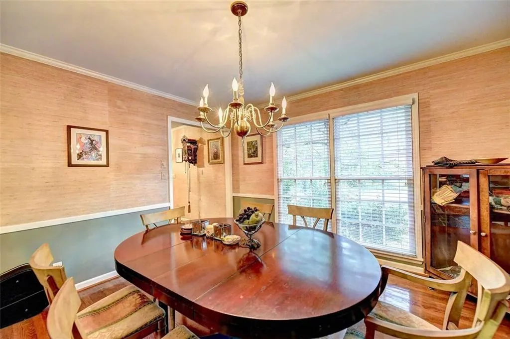 7435 Twin Branch Road, Sandy Springs, Georgia 30328, 5 Bedrooms Bedrooms, ,4 BathroomsBathrooms,Residential,Sold,7435 Twin Branch Road,6088127