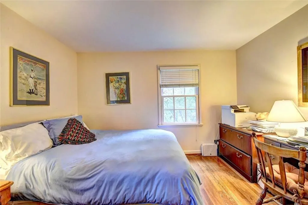 7435 Twin Branch Road, Sandy Springs, Georgia 30328, 5 Bedrooms Bedrooms, ,4 BathroomsBathrooms,Residential,Sold,7435 Twin Branch Road,6088127