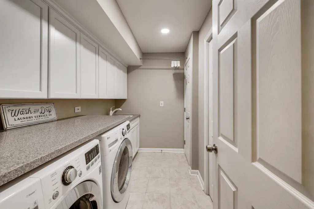 5901 Hilderbrand Drive, Atlanta, Georgia 30328, 5 Bedrooms Bedrooms, ,3 BathroomsBathrooms,Residential,Sold,5901 Hilderbrand Drive,6738661