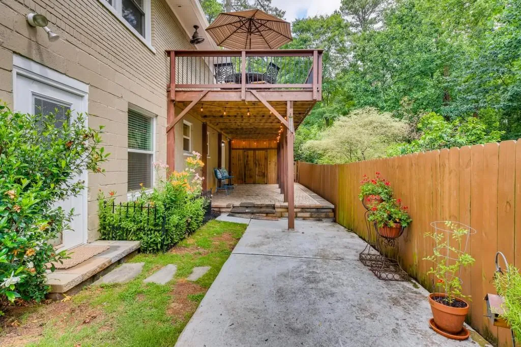 5901 Hilderbrand Drive, Atlanta, Georgia 30328, 5 Bedrooms Bedrooms, ,3 BathroomsBathrooms,Residential,Sold,5901 Hilderbrand Drive,6738661