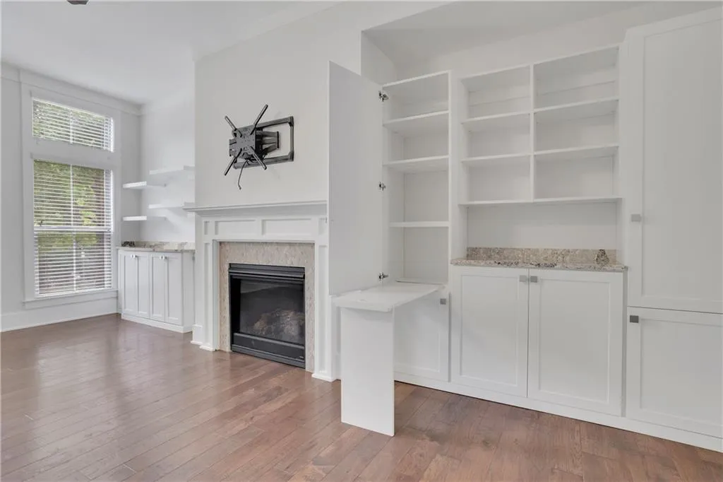 64 Yorkshire Place, Atlanta, Georgia 30328, 3 Bedrooms Bedrooms, ,3 BathroomsBathrooms,Residential,Sold,64 Yorkshire Place,7208282