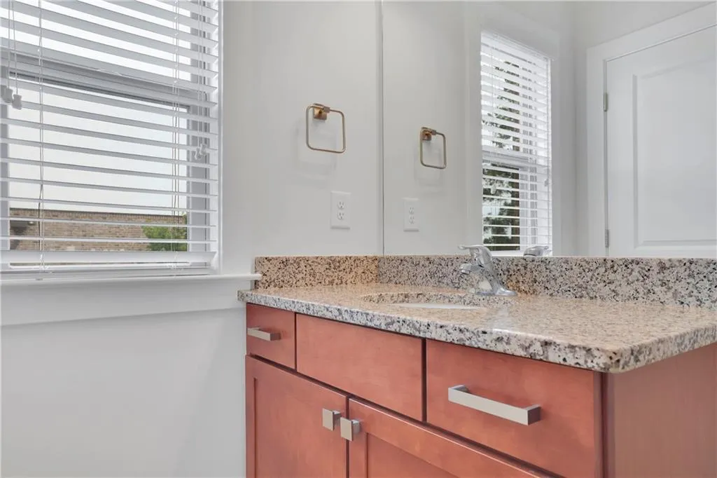 64 Yorkshire Place, Atlanta, Georgia 30328, 3 Bedrooms Bedrooms, ,3 BathroomsBathrooms,Residential,Sold,64 Yorkshire Place,7208282