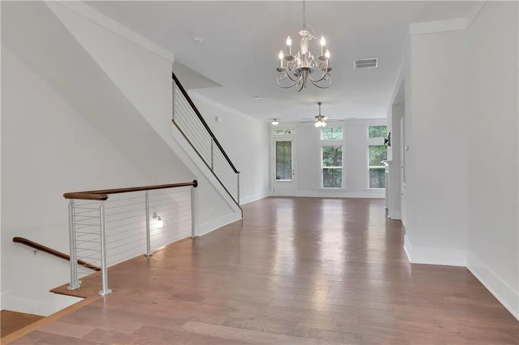 64 Yorkshire Place, Atlanta, Georgia 30328, 3 Bedrooms Bedrooms, ,3 BathroomsBathrooms,Residential,Sold,64 Yorkshire Place,7208282