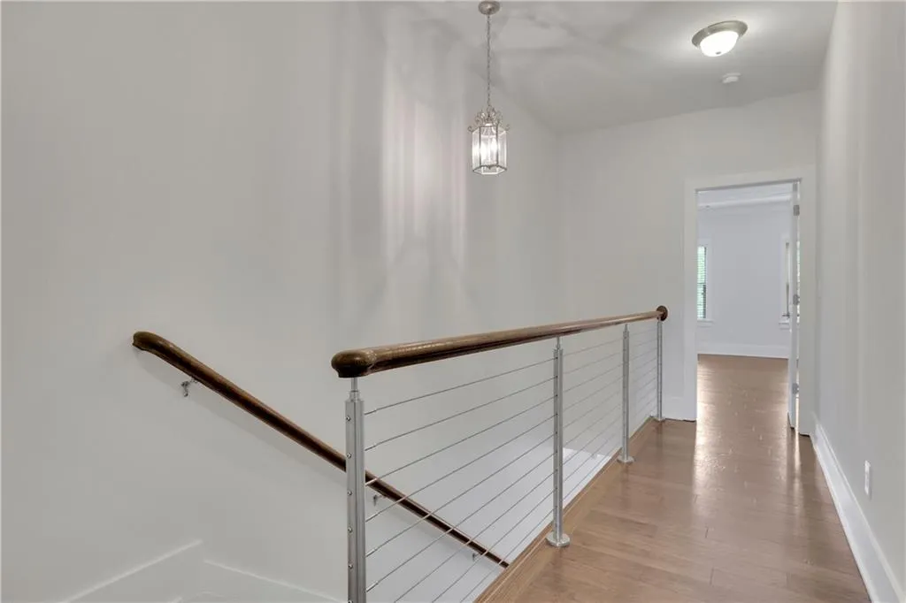 64 Yorkshire Place, Atlanta, Georgia 30328, 3 Bedrooms Bedrooms, ,3 BathroomsBathrooms,Residential,Sold,64 Yorkshire Place,7208282