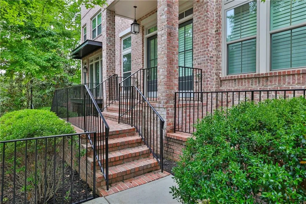 64 Yorkshire Place, Atlanta, Georgia 30328, 3 Bedrooms Bedrooms, ,3 BathroomsBathrooms,Residential,Sold,64 Yorkshire Place,7208282