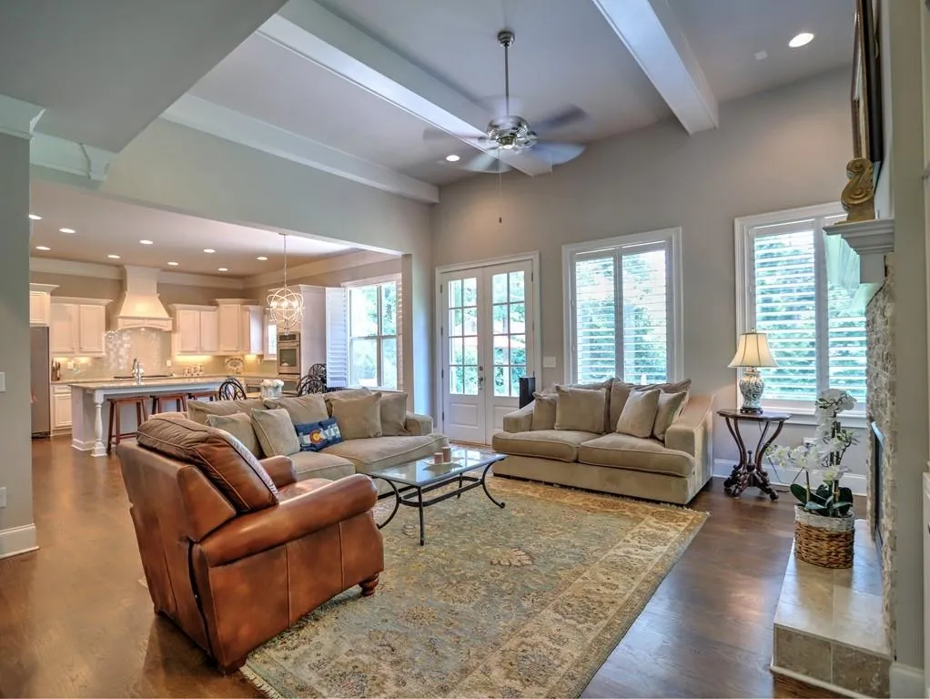 475 Glencourtney Drive, Sandy Springs, Georgia 30328, 6 Bedrooms Bedrooms, ,5 BathroomsBathrooms,Residential,Sold,475 Glencourtney Drive,6595597