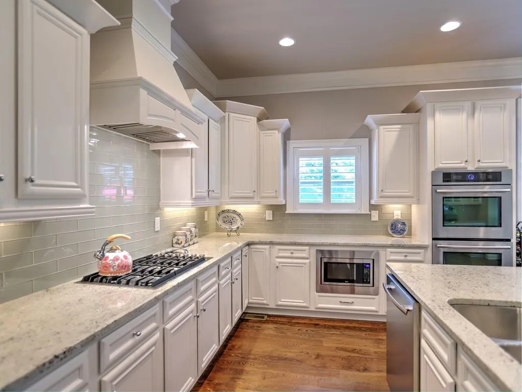 475 Glencourtney Drive, Sandy Springs, Georgia 30328, 6 Bedrooms Bedrooms, ,5 BathroomsBathrooms,Residential,Sold,475 Glencourtney Drive,6595597