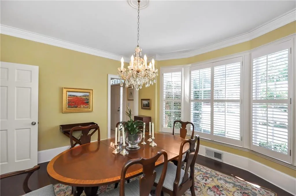 755 Amster Green Drive, Sandy Springs, Georgia 30350, 4 Bedrooms Bedrooms, ,2 BathroomsBathrooms,Residential,Sold,755 Amster Green Drive,6086677