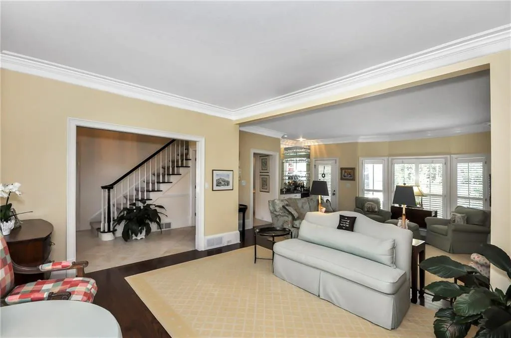 755 Amster Green Drive, Sandy Springs, Georgia 30350, 4 Bedrooms Bedrooms, ,2 BathroomsBathrooms,Residential,Sold,755 Amster Green Drive,6086677