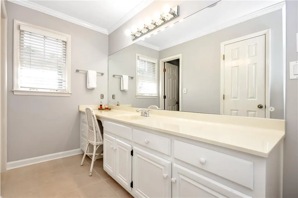 755 Amster Green Drive, Sandy Springs, Georgia 30350, 4 Bedrooms Bedrooms, ,2 BathroomsBathrooms,Residential,Sold,755 Amster Green Drive,6086677