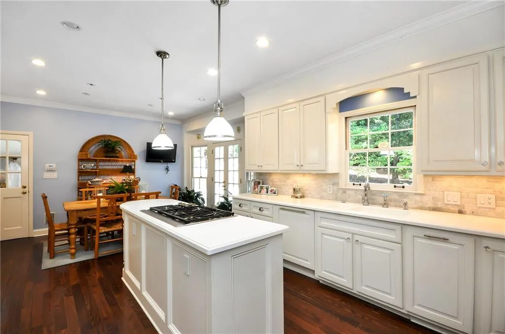 755 Amster Green Drive, Sandy Springs, Georgia 30350, 4 Bedrooms Bedrooms, ,2 BathroomsBathrooms,Residential,Sold,755 Amster Green Drive,6086677