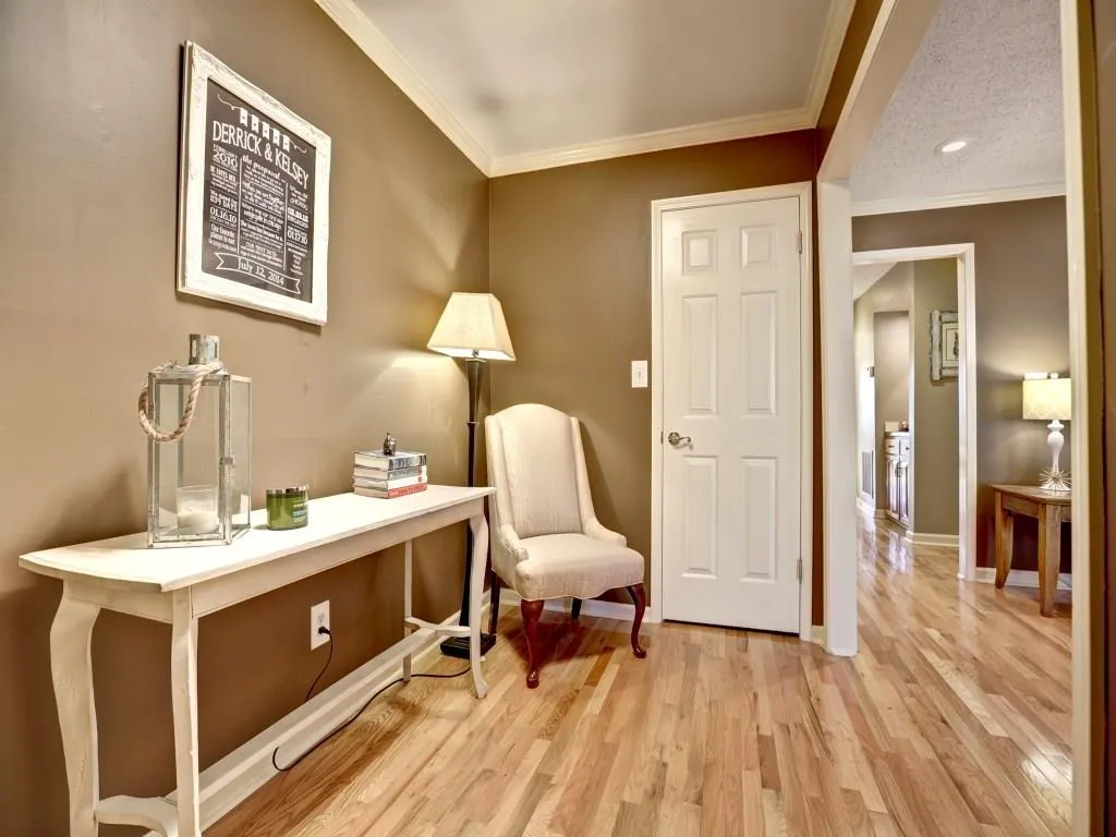 215 The South Chace Unit 215, Sandy Springs, Georgia 30328, 3 Bedrooms Bedrooms, ,2 BathroomsBathrooms,Residential,Sold,215 The South Chace Unit 215,5635842