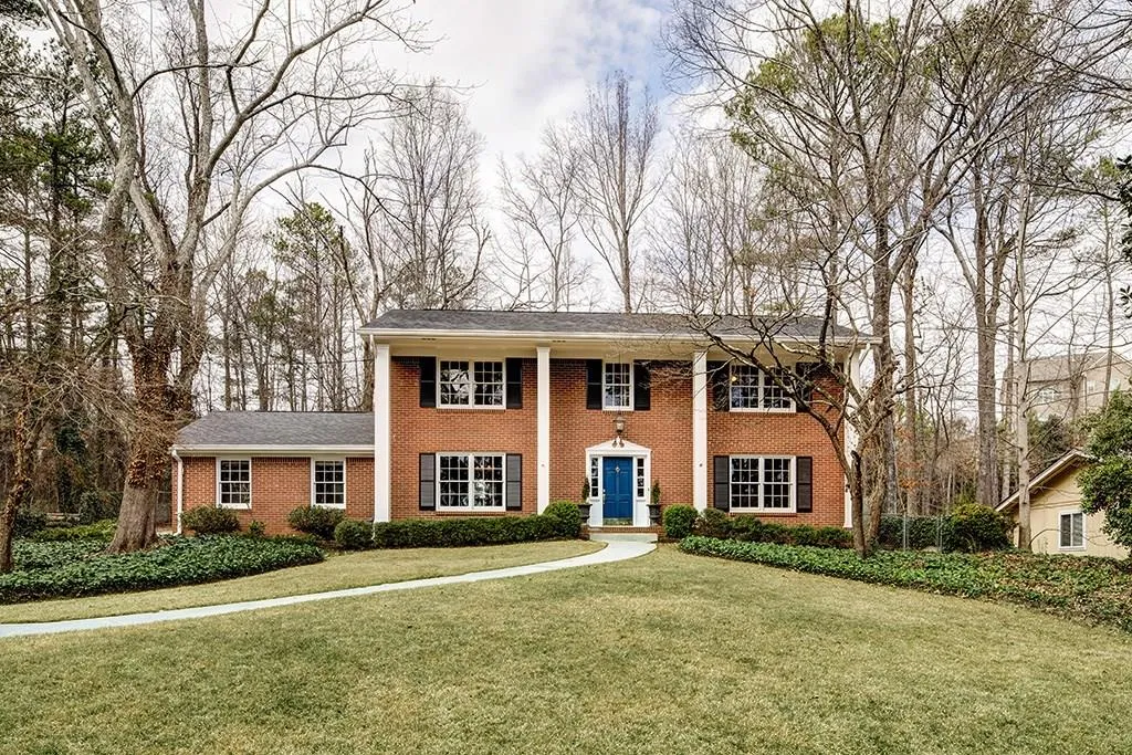 710 Spalding Drive, Sandy Springs, Georgia 30328, 4 Bedrooms Bedrooms, ,2 BathroomsBathrooms,Residential,Sold,710 Spalding Drive,5806900