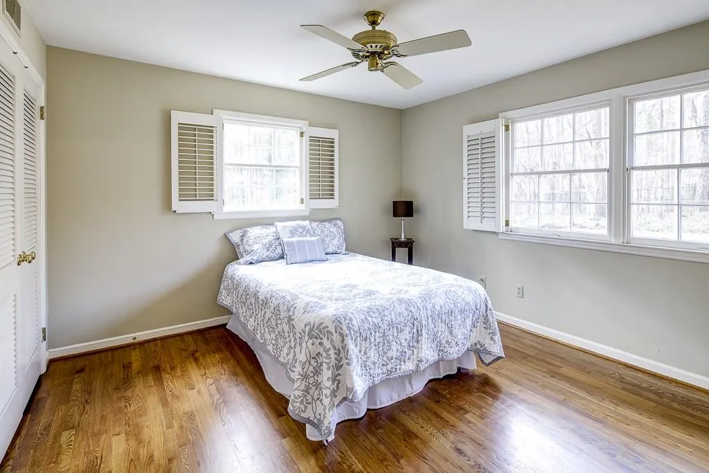 710 Spalding Drive, Sandy Springs, Georgia 30328, 4 Bedrooms Bedrooms, ,2 BathroomsBathrooms,Residential,Sold,710 Spalding Drive,5806900