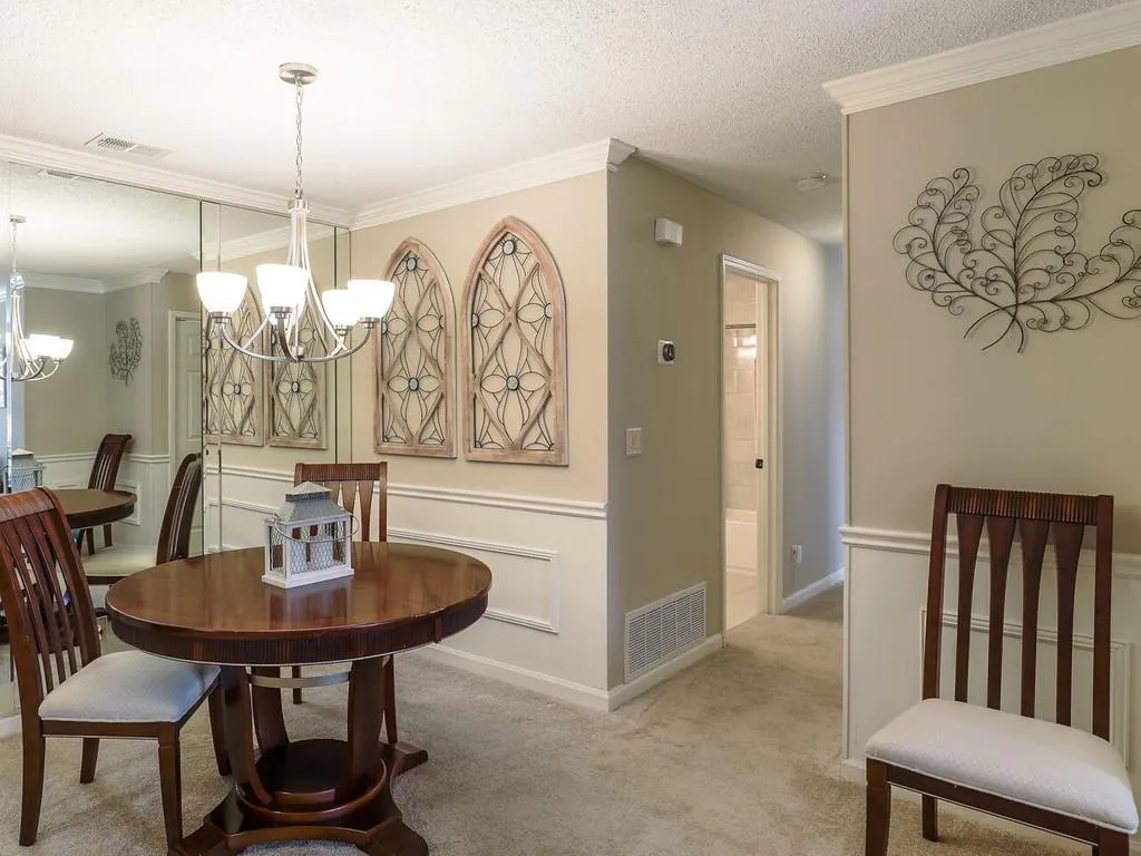 610 Barrington Hills Drive, Atlanta, Georgia 30350, 2 Bedrooms Bedrooms, ,2 BathroomsBathrooms,Residential,Sold,610 Barrington Hills Drive,6830609