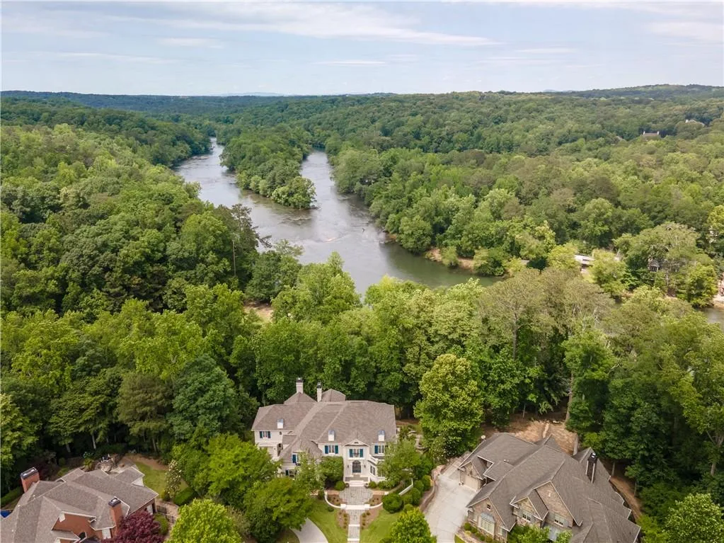 8470 Lazy Oaks Court, Sandy Springs, Georgia 30350, 8 Bedrooms Bedrooms, ,5 BathroomsBathrooms,Residential,For Sale,8470 Lazy Oaks Court,7582461