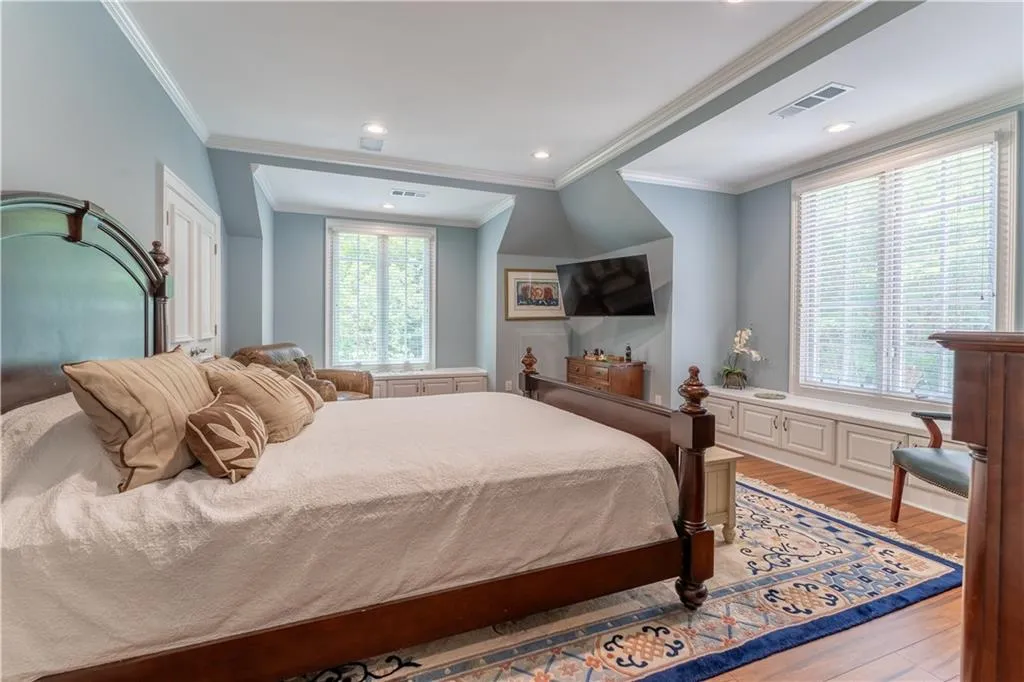 Upper Level Bedroom