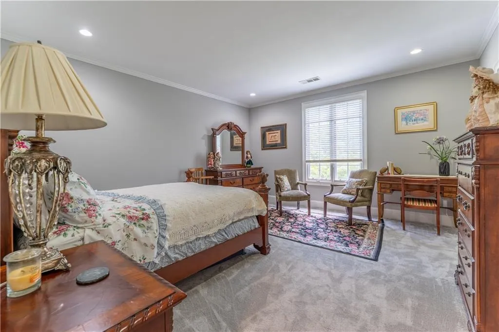 8470 Lazy Oaks Court, Sandy Springs, Georgia 30350, 8 Bedrooms Bedrooms, ,5 BathroomsBathrooms,Residential,For Sale,8470 Lazy Oaks Court,7582461