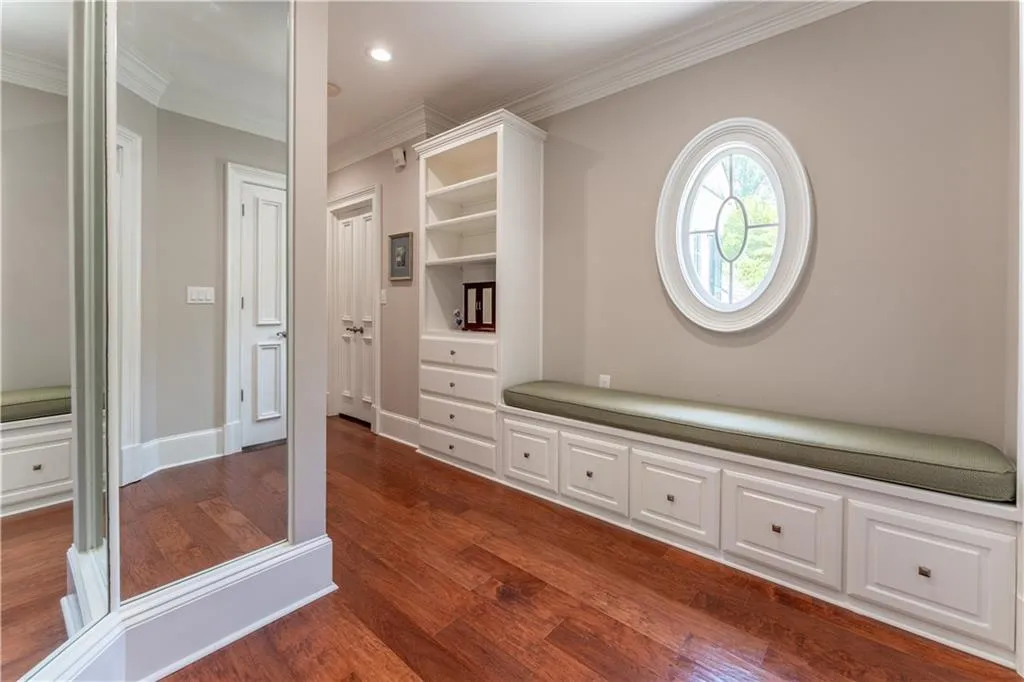 Primary Dressing Room
