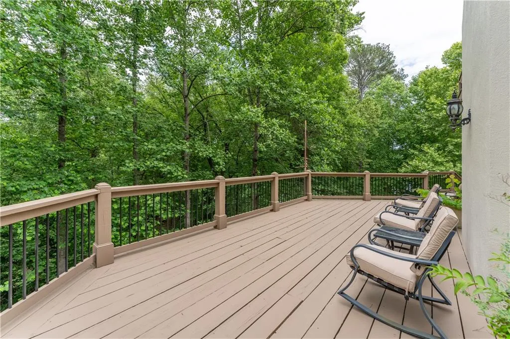 8470 Lazy Oaks Court, Atlanta, Georgia 30350, 8 Bedrooms Bedrooms, ,5 BathroomsBathrooms,Residential,For Sale,8470 Lazy Oaks Court,7582461