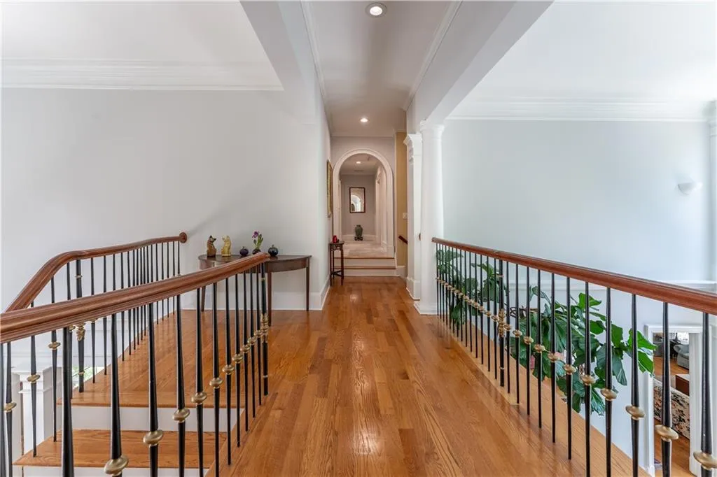 8470 Lazy Oaks Court, Sandy Springs, Georgia 30350, 8 Bedrooms Bedrooms, ,5 BathroomsBathrooms,Residential,For Sale,8470 Lazy Oaks Court,7582461