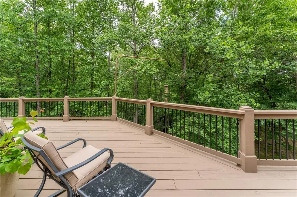 8470 Lazy Oaks Court, Atlanta, Georgia 30350, 8 Bedrooms Bedrooms, ,5 BathroomsBathrooms,Residential,For Sale,8470 Lazy Oaks Court,7582461
