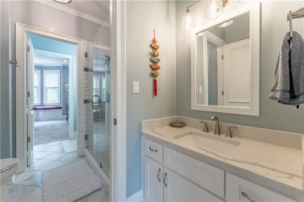 8470 Lazy Oaks Court, Sandy Springs, Georgia 30350, 8 Bedrooms Bedrooms, ,5 BathroomsBathrooms,Residential,For Sale,8470 Lazy Oaks Court,7582461