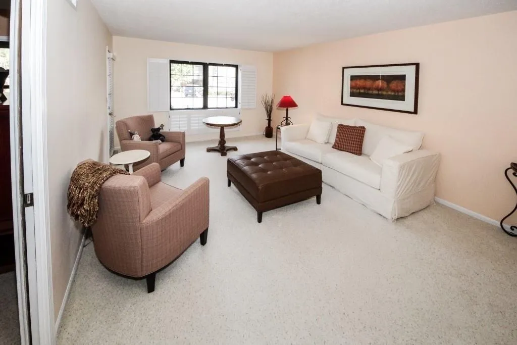 6851 Roswell Road Unit L-16, Sandy Springs, Georgia 30328, 3 Bedrooms Bedrooms, ,2 BathroomsBathrooms,Residential,Sold,6851 Roswell Road Unit L-16,6517748