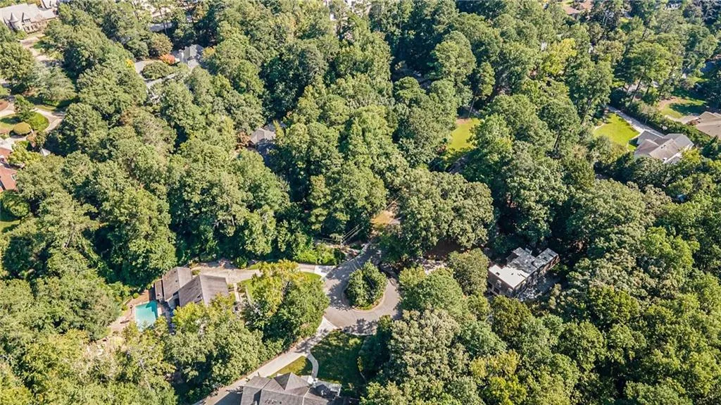 4635 Mount Paran Parkway, Atlanta, Georgia 30327, 4 Bedrooms Bedrooms, ,3 BathroomsBathrooms,Residential,For Sale,4635 Mount Paran Parkway,7653800