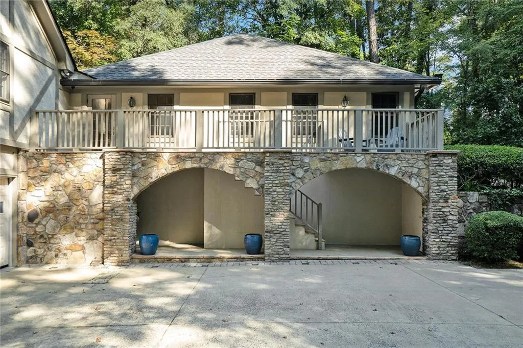 4635 Mount Paran Parkway, Atlanta, Georgia 30327, 4 Bedrooms Bedrooms, ,3 BathroomsBathrooms,Residential,For Sale,4635 Mount Paran Parkway,7653800