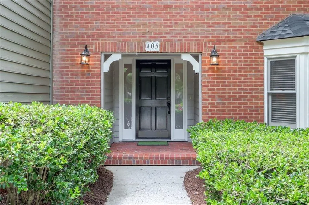 405 Bainbridge Drive, Atlanta, Georgia 30327, 4 Bedrooms Bedrooms, ,3 BathroomsBathrooms,Residential,Sold,405 Bainbridge Drive,6922669