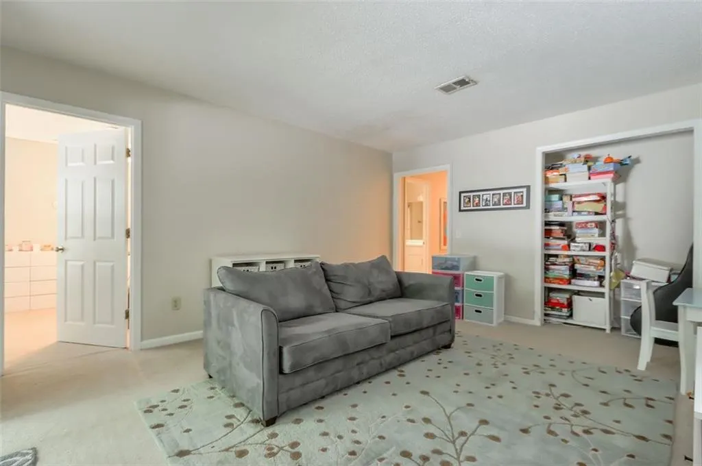 405 Bainbridge Drive, Atlanta, Georgia 30327, 4 Bedrooms Bedrooms, ,3 BathroomsBathrooms,Residential,Sold,405 Bainbridge Drive,6922669