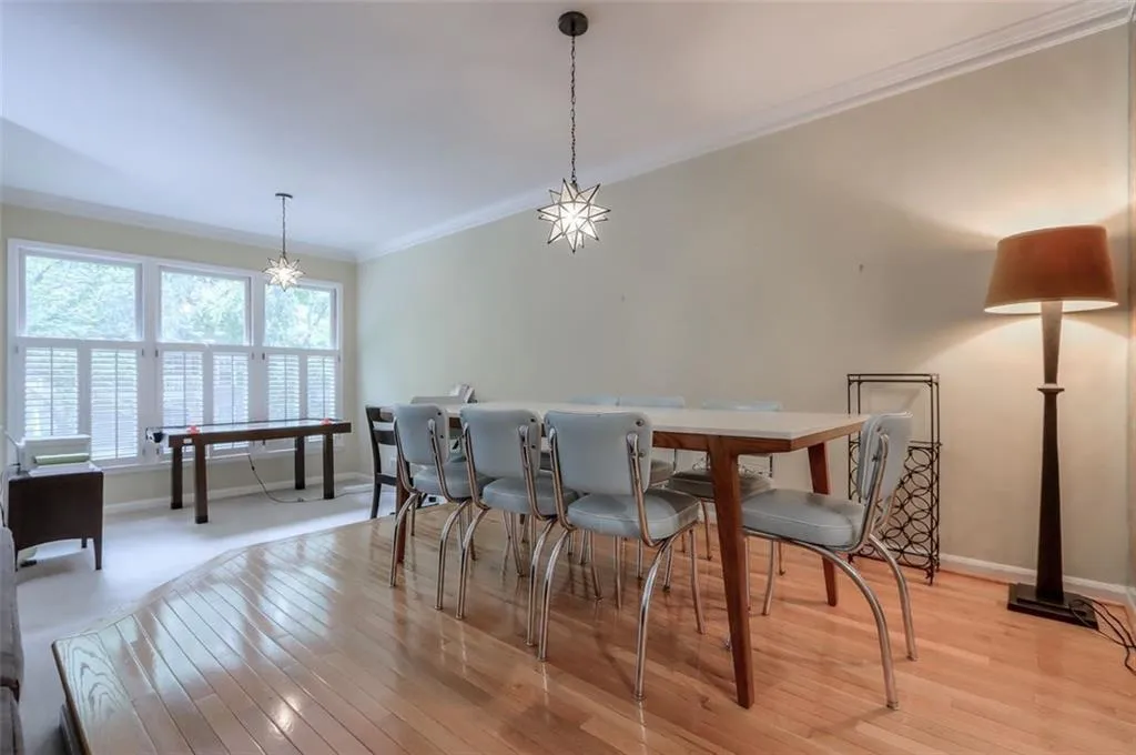 405 Bainbridge Drive, Atlanta, Georgia 30327, 4 Bedrooms Bedrooms, ,3 BathroomsBathrooms,Residential,Sold,405 Bainbridge Drive,6922669