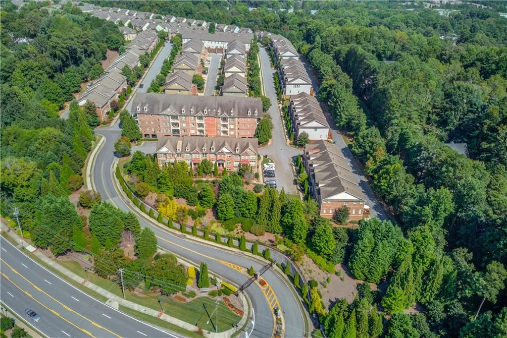 7340 Glisten Avenue, Sandy Springs, Georgia 30328, 3 Bedrooms Bedrooms, ,3 BathroomsBathrooms,Residential,Sold,7340 Glisten Avenue,7106236
