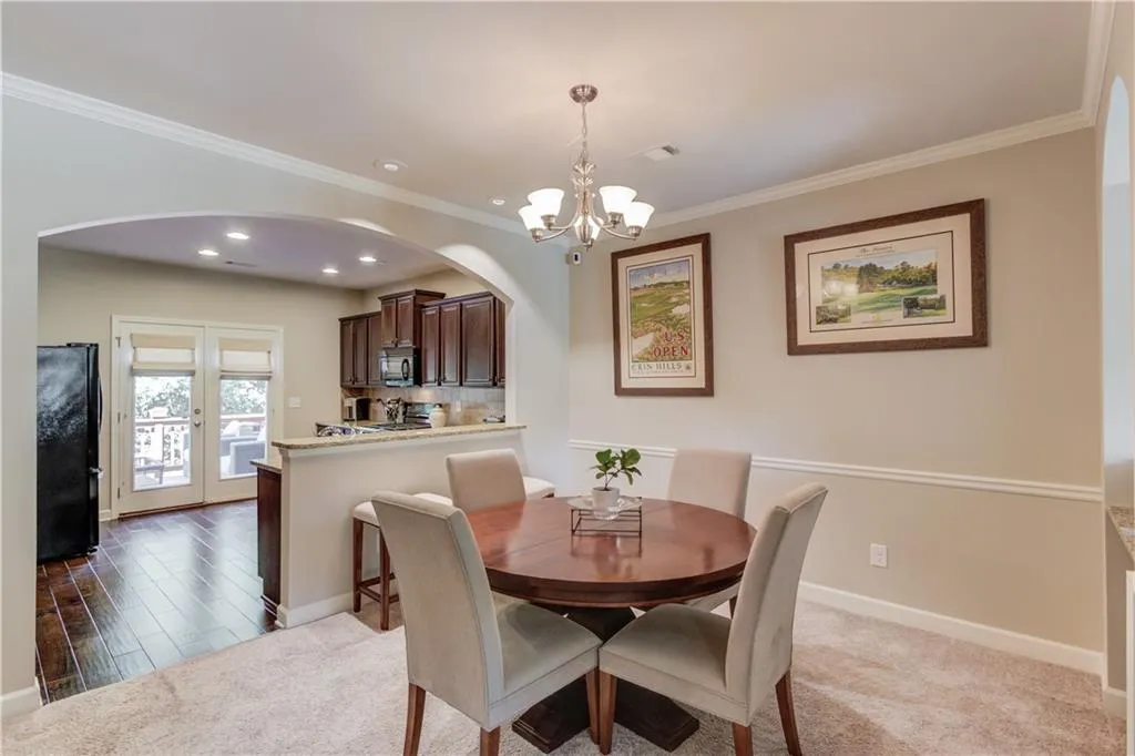 7340 Glisten Avenue, Sandy Springs, Georgia 30328, 3 Bedrooms Bedrooms, ,3 BathroomsBathrooms,Residential,Sold,7340 Glisten Avenue,7106236