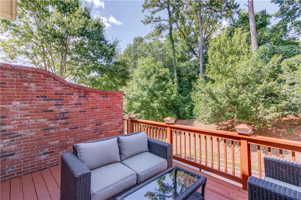 7340 Glisten Avenue, Sandy Springs, Georgia 30328, 3 Bedrooms Bedrooms, ,3 BathroomsBathrooms,Residential,Sold,7340 Glisten Avenue,7106236