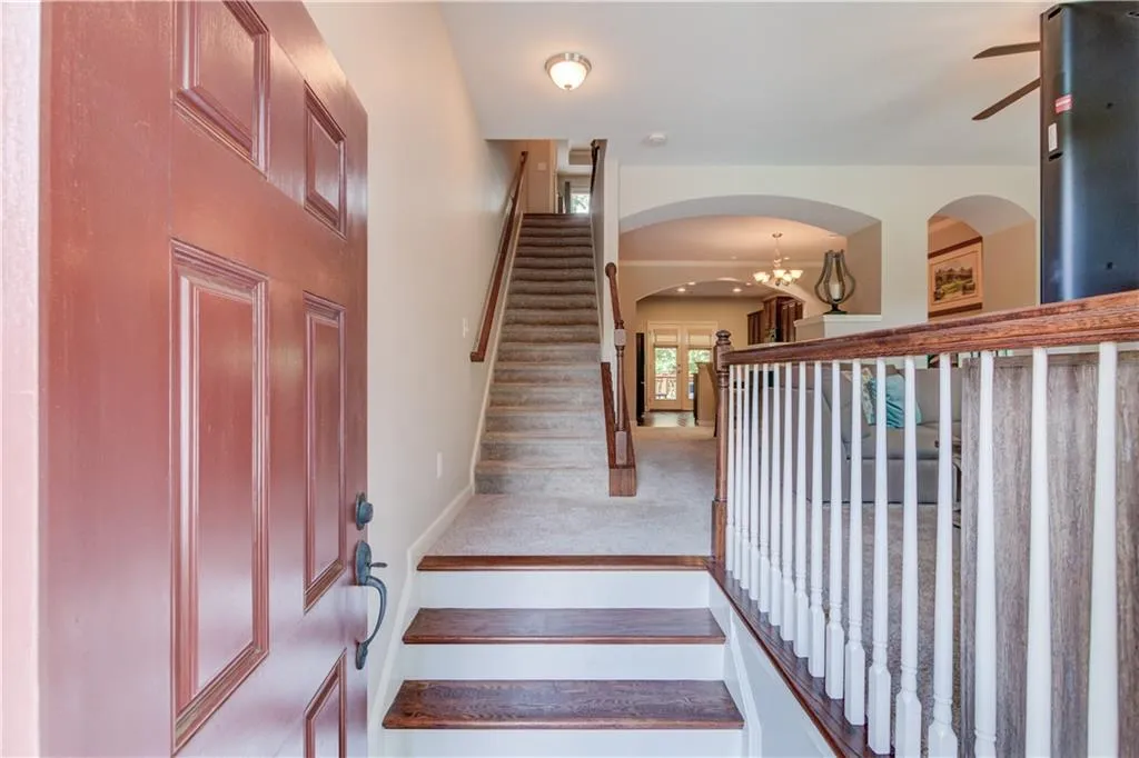 7340 Glisten Avenue, Sandy Springs, Georgia 30328, 3 Bedrooms Bedrooms, ,3 BathroomsBathrooms,Residential,Sold,7340 Glisten Avenue,7106236