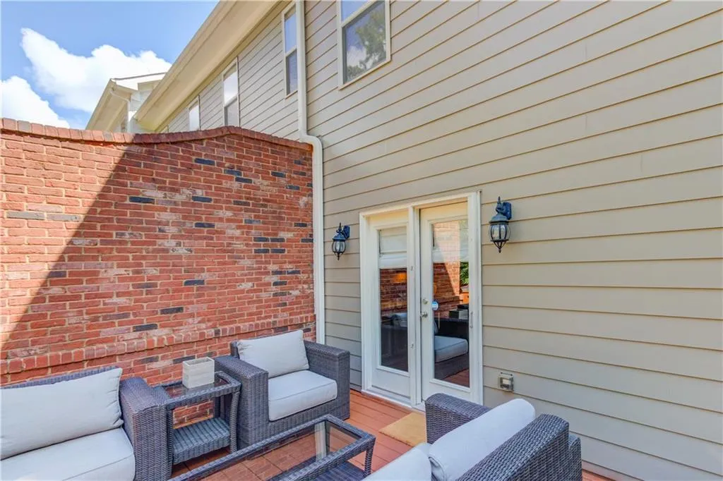 7340 Glisten Avenue, Sandy Springs, Georgia 30328, 3 Bedrooms Bedrooms, ,3 BathroomsBathrooms,Residential,Sold,7340 Glisten Avenue,7106236