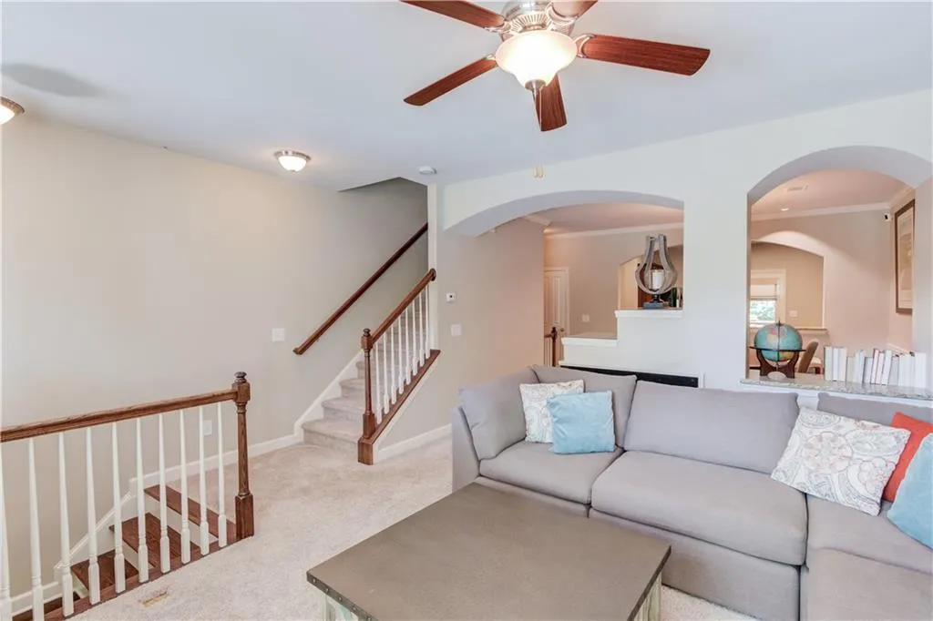 7340 Glisten Avenue, Sandy Springs, Georgia 30328, 3 Bedrooms Bedrooms, ,3 BathroomsBathrooms,Residential,Sold,7340 Glisten Avenue,7106236