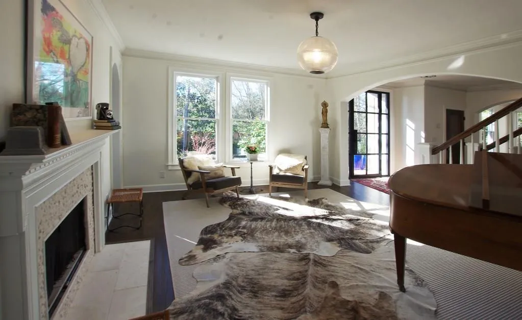 Atlanta, Georgia 30324, 4 Bedrooms Bedrooms, ,3 BathroomsBathrooms,Residential,Sold,5971519