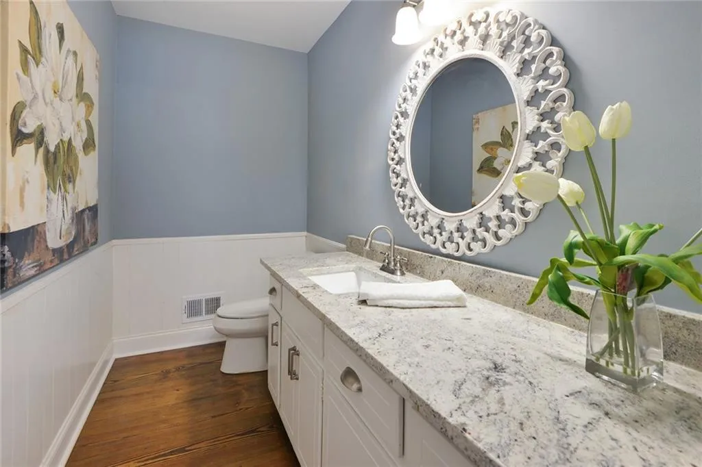 7250 Hunters Branch Drive, Atlanta, Georgia 30328, 4 Bedrooms Bedrooms, ,2 BathroomsBathrooms,Residential,Sold,7250 Hunters Branch Drive,6663277