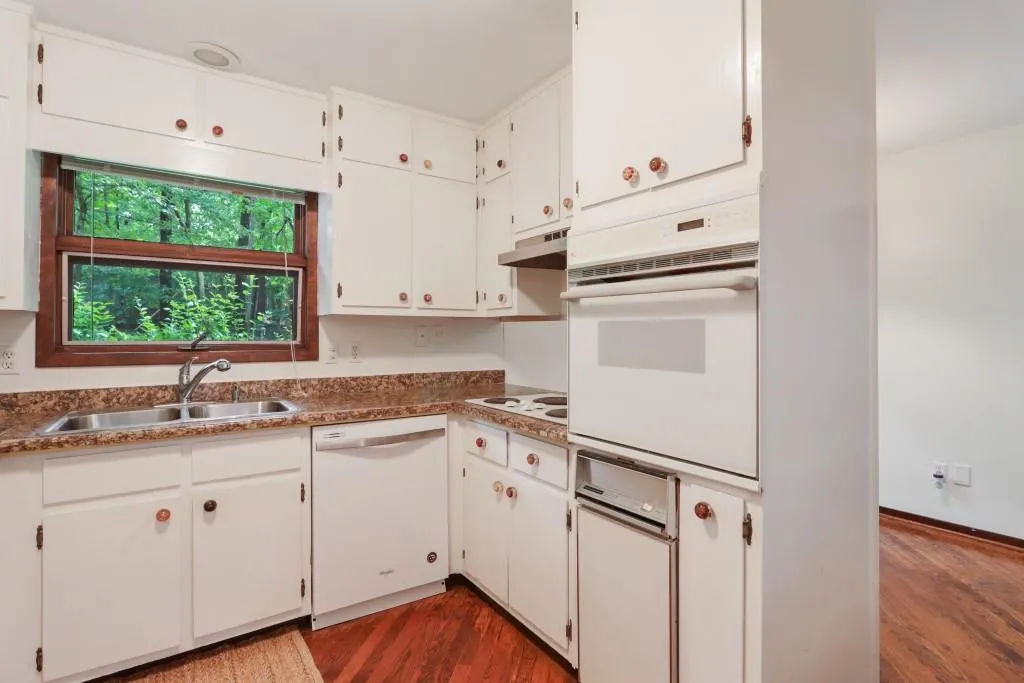 4906 Northland Drive, Atlanta, Georgia 30342, 3 Bedrooms Bedrooms, ,3 BathroomsBathrooms,Residential,Sold,4906 Northland Drive,6773249