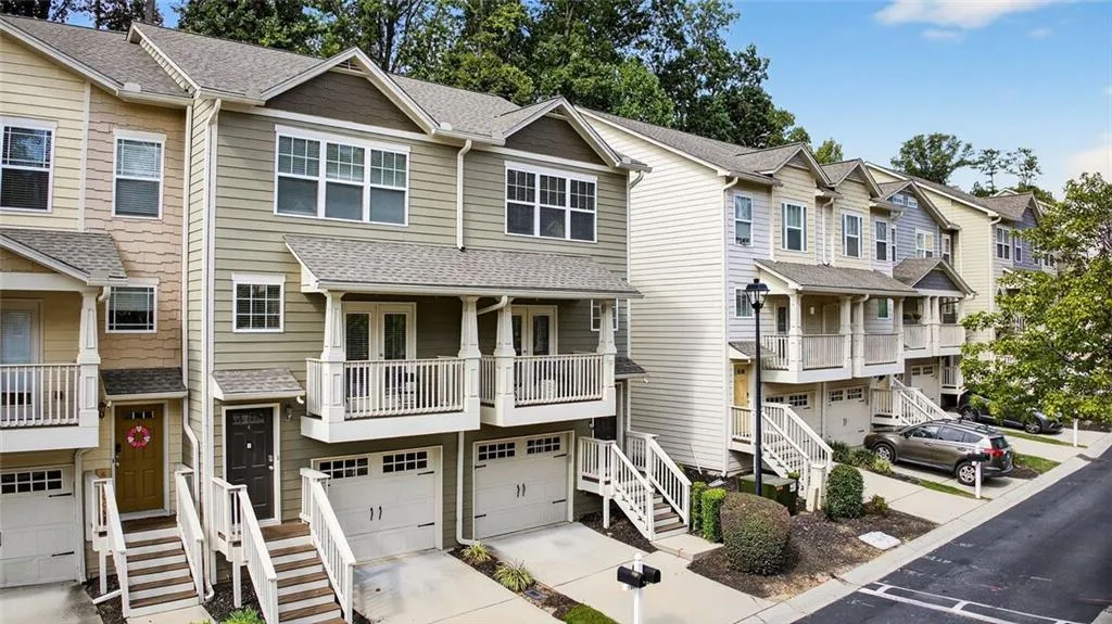 1384 Liberty Parkway Nw, Atlanta, Georgia 30318, 3 Bedrooms Bedrooms, ,3 BathroomsBathrooms,Residential,For Sale,1384 Liberty Parkway Nw,7643616