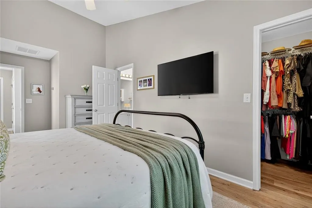 1384 Liberty Parkway Nw, Atlanta, Georgia 30318, 3 Bedrooms Bedrooms, ,3 BathroomsBathrooms,Residential,For Sale,1384 Liberty Parkway Nw,7643616