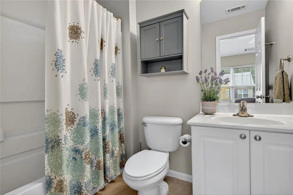 1384 Liberty Parkway Nw, Atlanta, Georgia 30318, 3 Bedrooms Bedrooms, ,3 BathroomsBathrooms,Residential,For Sale,1384 Liberty Parkway Nw,7643616