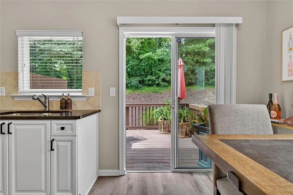 1384 Liberty Parkway Nw, Atlanta, Georgia 30318, 3 Bedrooms Bedrooms, ,3 BathroomsBathrooms,Residential,For Sale,1384 Liberty Parkway Nw,7643616