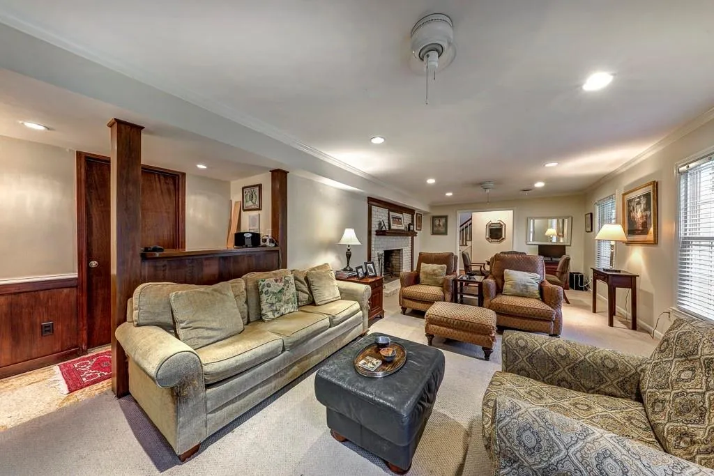 4534 Mount Paran Parkway, Sandy Springs, Georgia 30327, 5 Bedrooms Bedrooms, ,3 BathroomsBathrooms,Residential,Sold,4534 Mount Paran Parkway,6832175