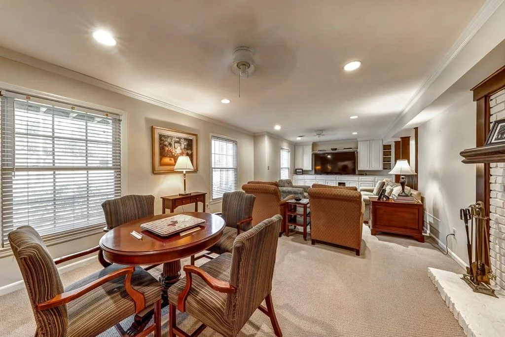 4534 Mount Paran Parkway, Sandy Springs, Georgia 30327, 5 Bedrooms Bedrooms, ,3 BathroomsBathrooms,Residential,Sold,4534 Mount Paran Parkway,6832175