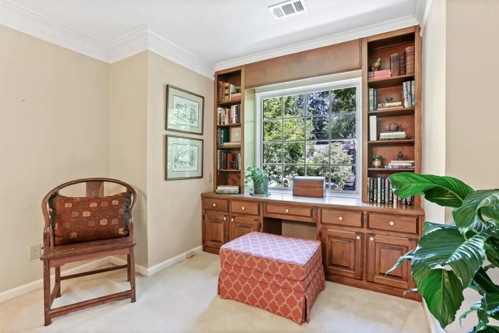 380 Spindle Court, Sandy Springs, Georgia 30350, 6 Bedrooms Bedrooms, ,5 BathroomsBathrooms,Residential,Sold,380 Spindle Court,6613197
