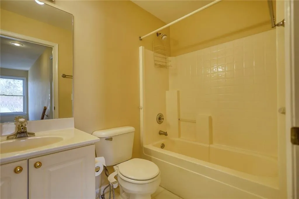 310 Halah Circle Ne, Sandy Springs, Georgia 30328, 3 Bedrooms Bedrooms, ,2 BathroomsBathrooms,Residential,Sold,310 Halah Circle Ne,7154886